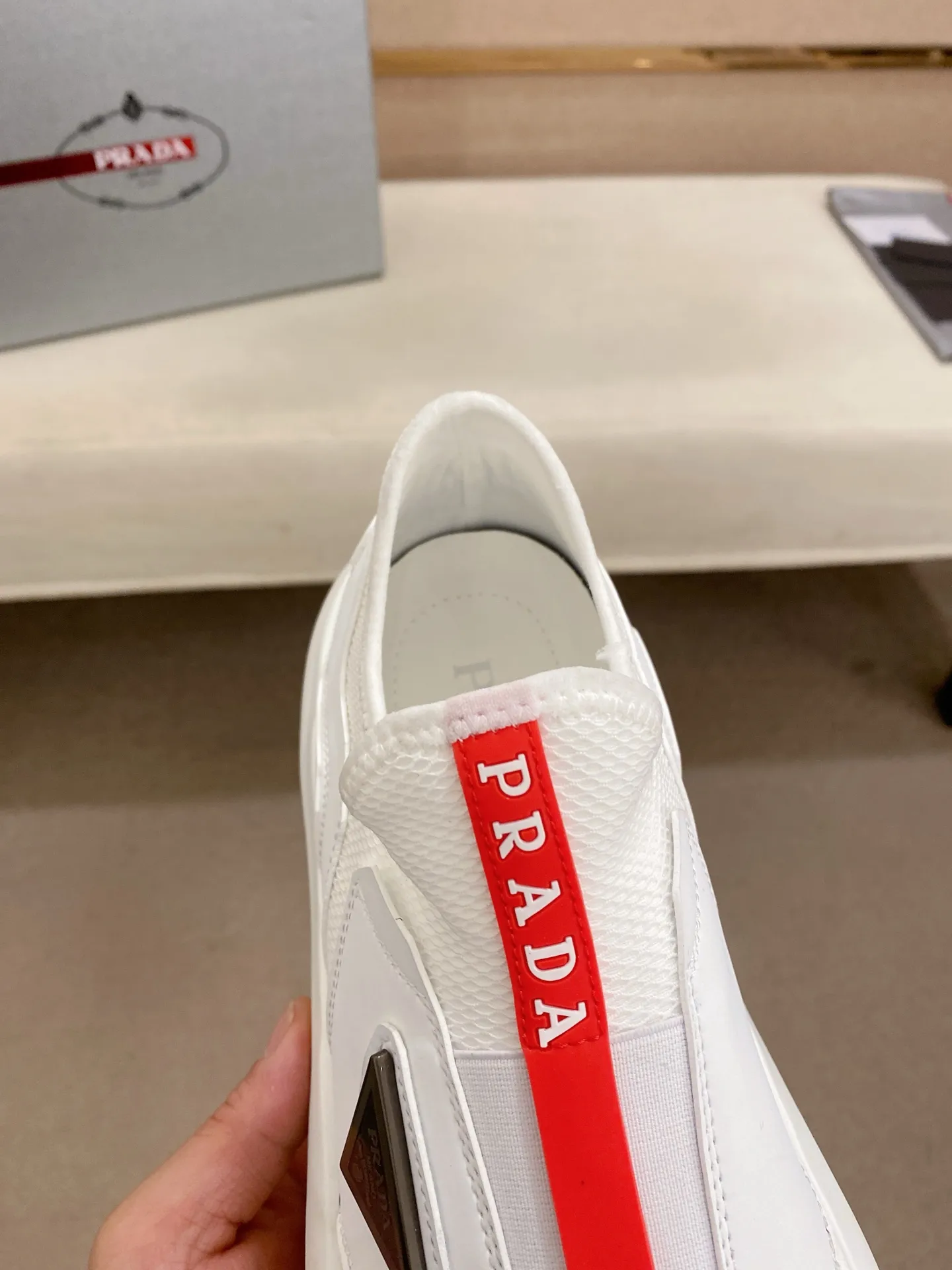 Men's shoes 💰 620💰 ✔️✔️✔️High-quality new PRADA counters are launched simultaneously, new men's shoes, 😘fabrics are selected from breathable fly-knit fabrics. Lining: Imported cowhide leather lining. 👍🏿High-end☄️Open-molded non-slip rubber outsole, exquisite lines, simple and elegant, comfortable and high-end for leisure travel. Code number: 38 to 45
